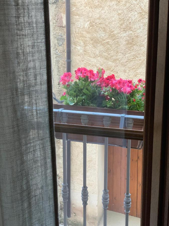 La Caseta Del Priorat Porrera Bagian luar foto